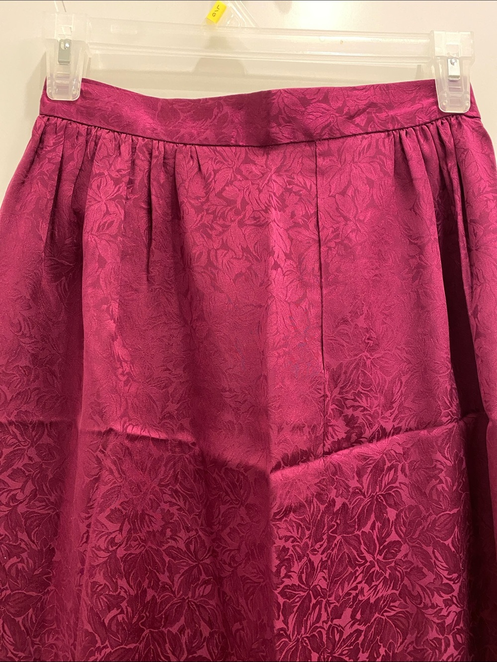 Vintage 100% Silk Magenta Floral Jacquard Midi Skirt | Quiet Luxury | Alysson - Picture 7 of 9